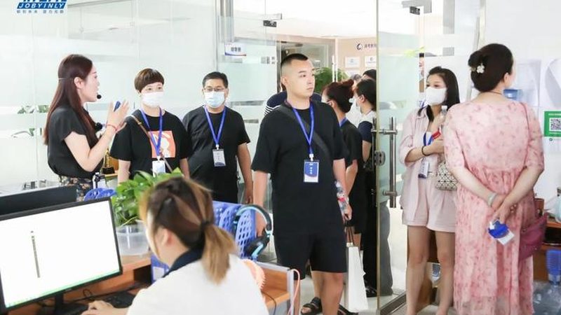 企业内训课程分类解析：如何找到适合您的加盟条件**